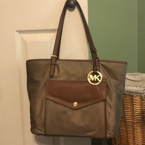 Michael Kors purse